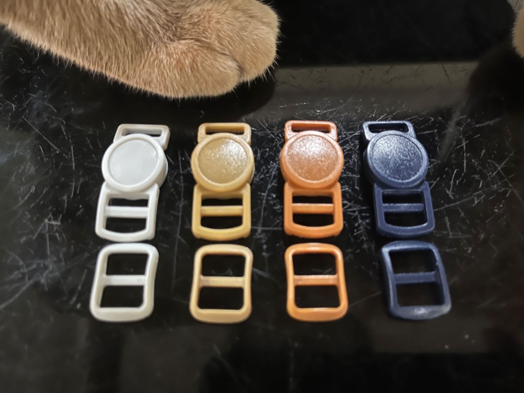 50x Curved Cat Collar Safety Breakaway Plastic Buckle B & Triglides