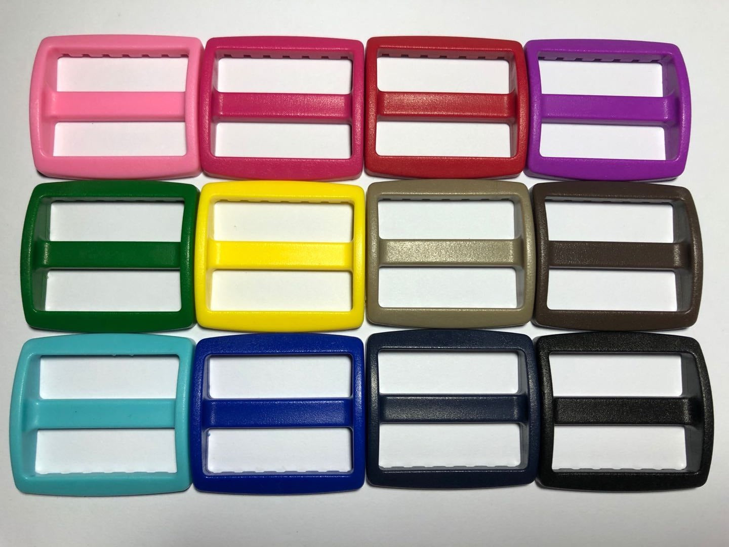 25/100x 1.5'' (38mm) Wide Mouth Plastic Triglides Webbing Slides -12 Colors